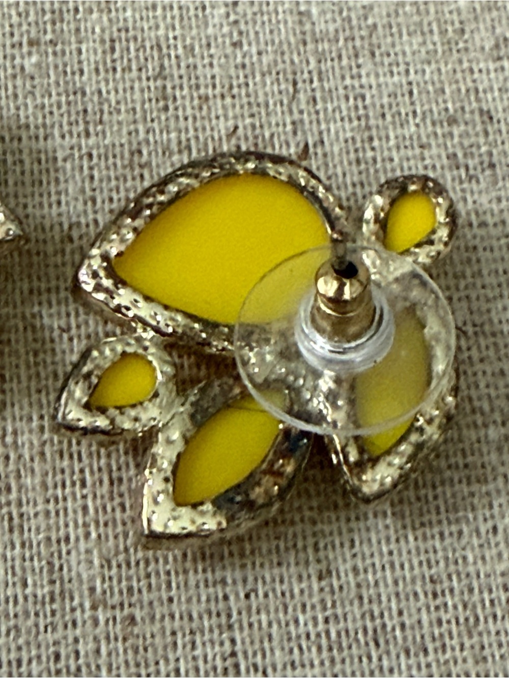 💛KENDRA SCOTT CARMEN STUDS💛 - Picture 5 of 5